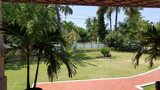 Catmon Las Flores Beachside Hotel מראה חיצוני תמונה
